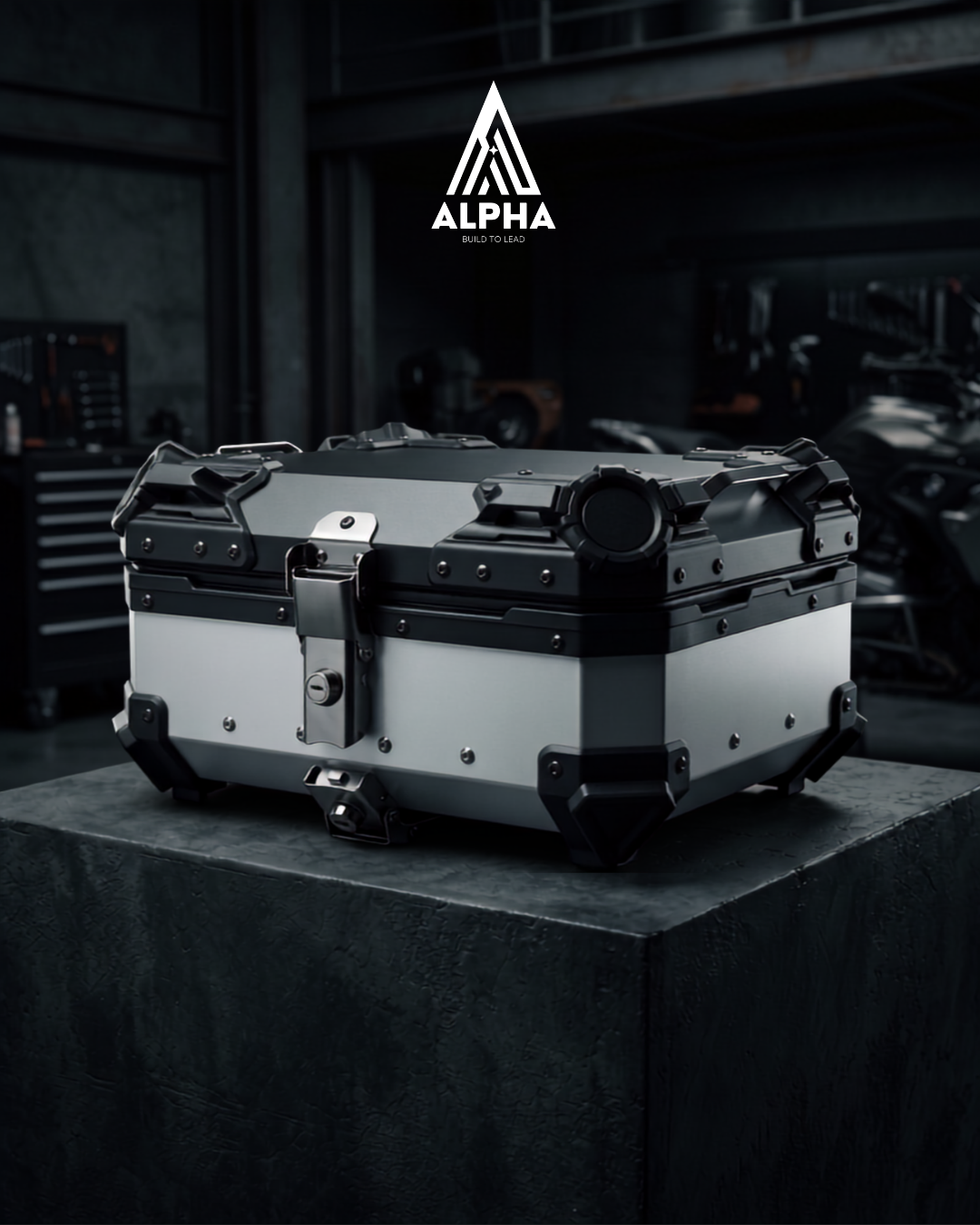 (PRE ORDER) Alpha Watch Supreme Armored Top Box (28L)